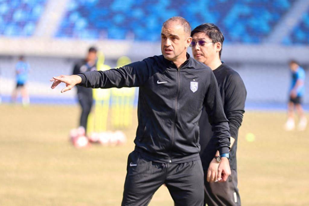 奥尔良表现出色,球迷期待球队更上一层楼的简单介绍 奥尔良表现出色,球迷期待球队更上一层楼的简单介绍