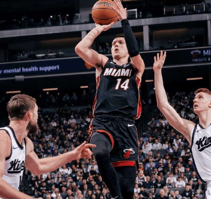 热火大胜国王,取得连胜的简单介绍 热火大胜国王,取得连胜的简单介绍