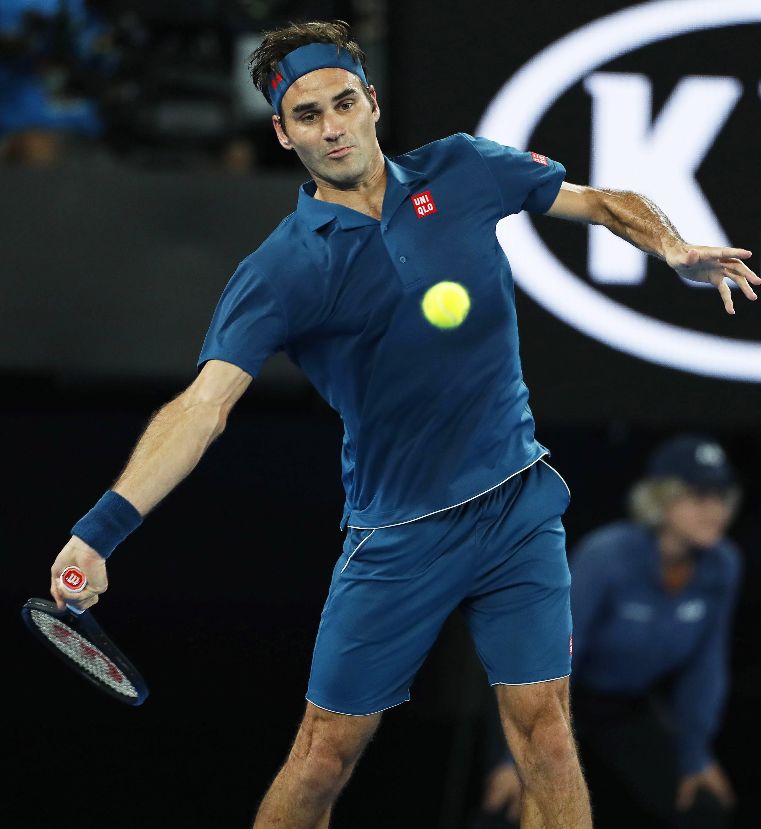 关于意大利网球队爆冷法国网球队，费德勒绝境逆转的信息