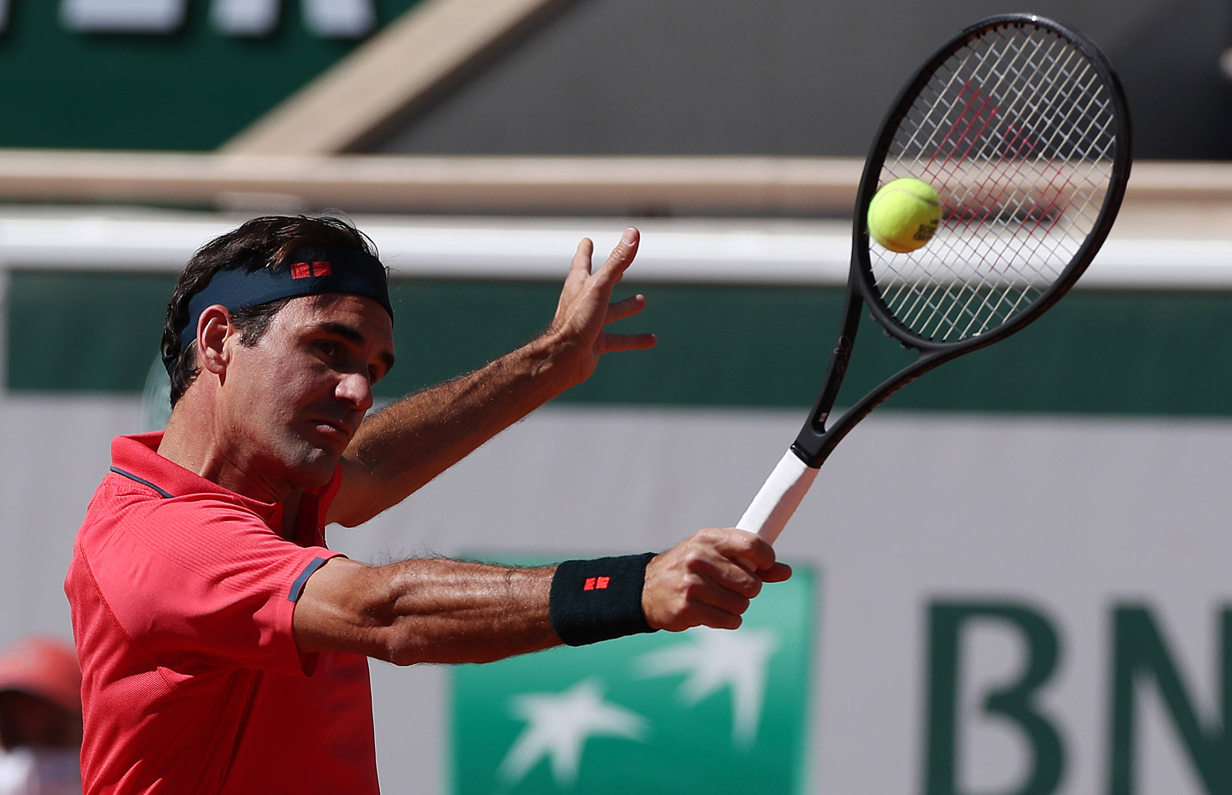 关于意大利网球队爆冷法国网球队，费德勒绝境逆转的信息