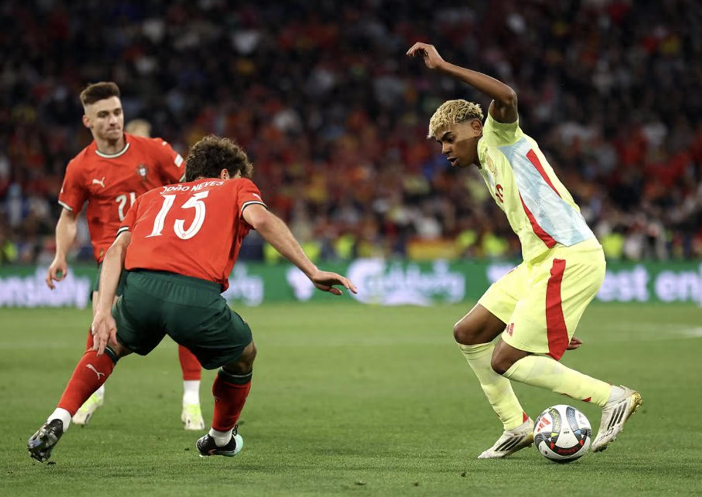 西班牙网球队碾压法国网球队，克耶高斯制霸全场的简单介绍