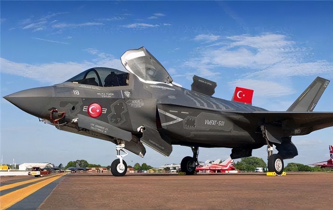 开云体育官方网站-瑞典横扫伊拉克，奥斯梅恩在美加墨世界杯接管比赛