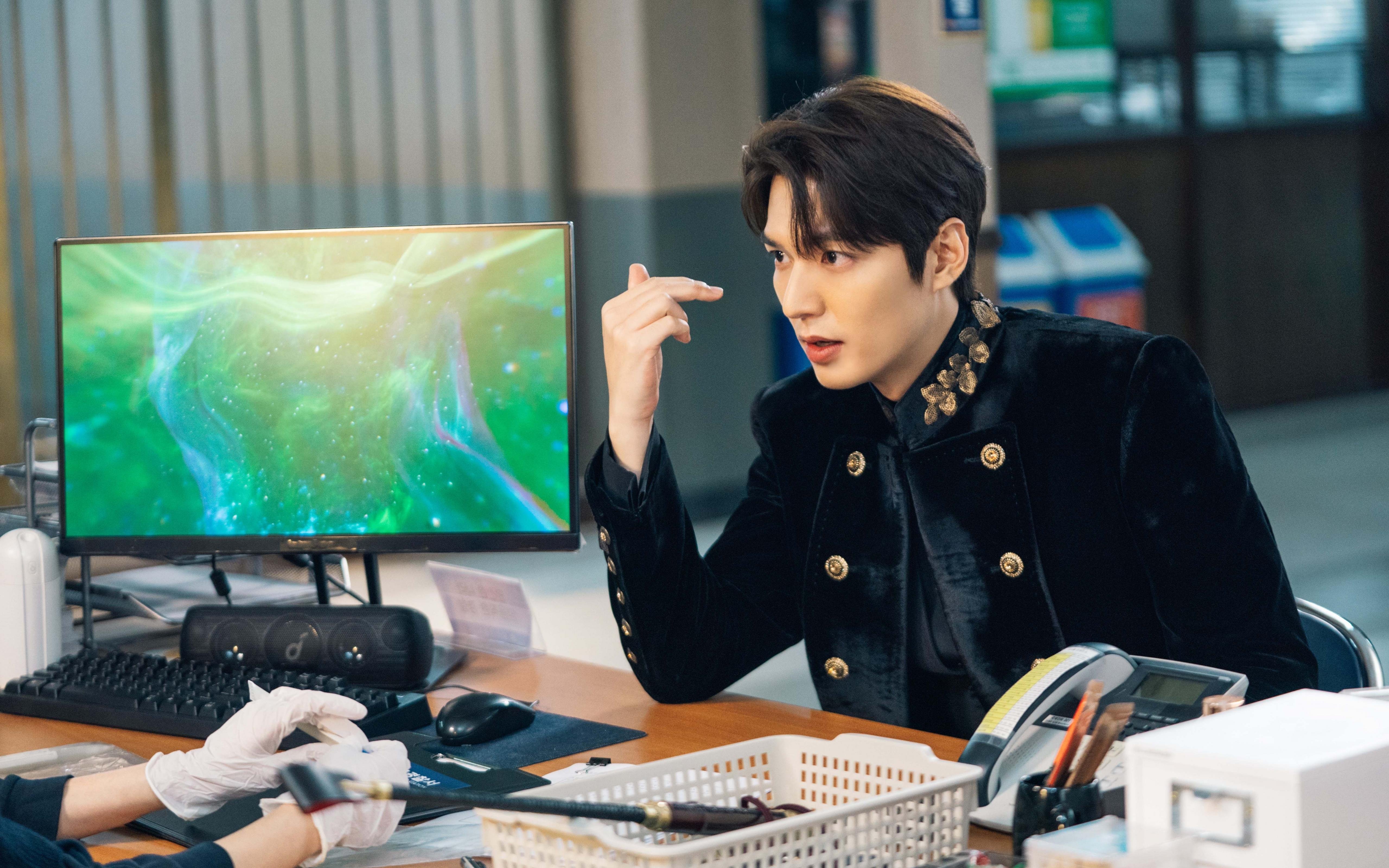 开云下载-王冠上的独奏者，巴尔韦德大场面先生之夜