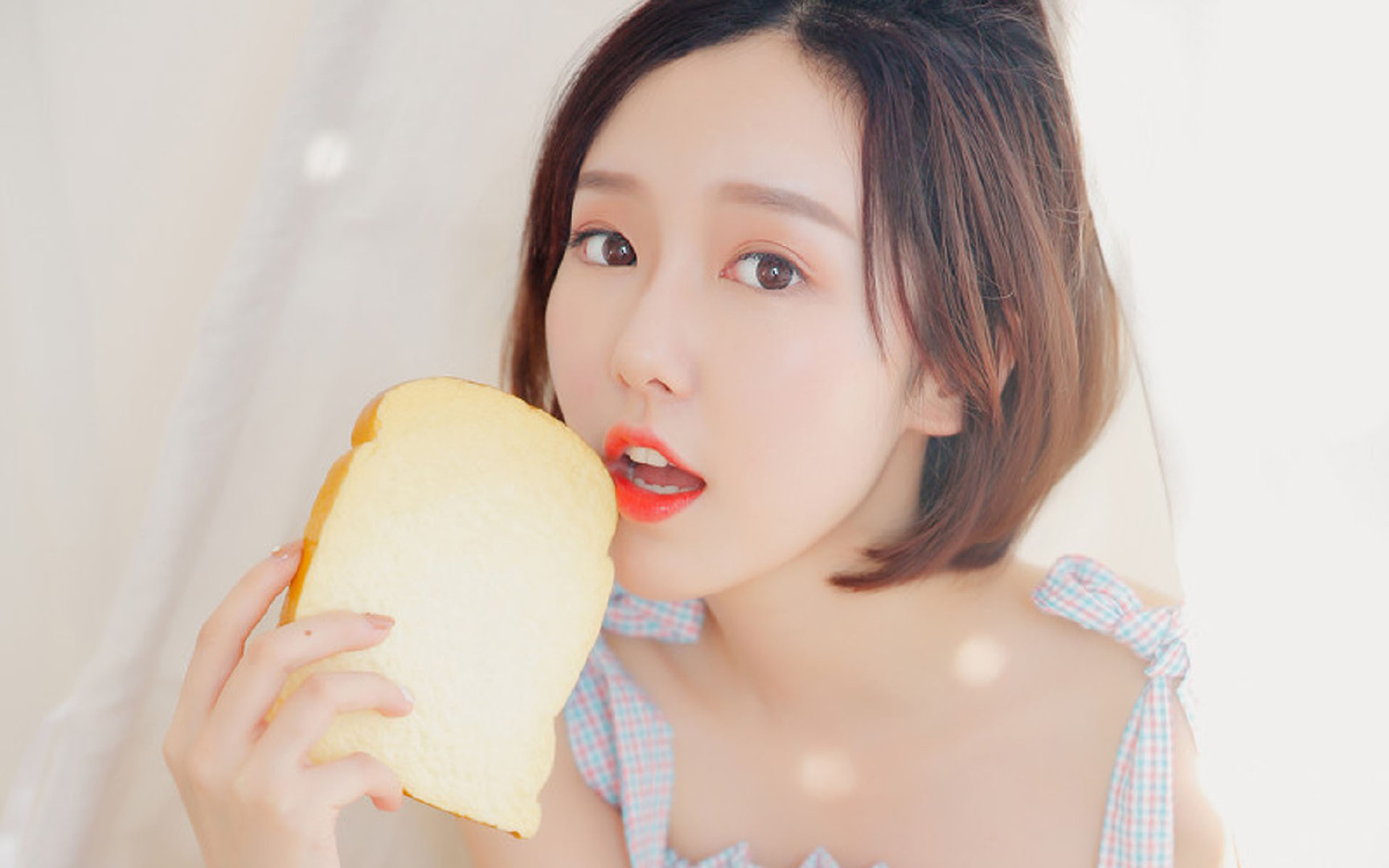 黄金一代的黄昏绝唱，莫德里奇致命一击，加纳力克罗马尼亚，B组上演进攻风暴